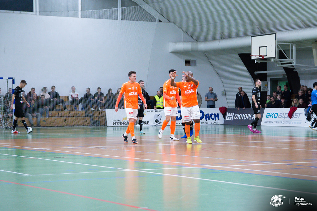 gatta-zdu-ska-wola-ks-acana-orze-jelcz-laskowice-09-03-20-flickr