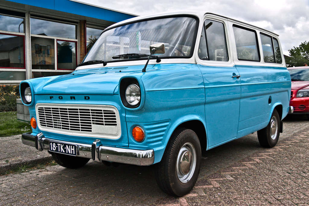 Форд транзит 1 купить. Ford Transit mk1. Ford Transit mk1 1965. Ford Transit 1965 голубой. Форд Транзит 1978.