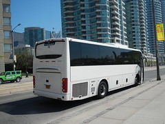 Skyliner Travel & Tour Bus 706