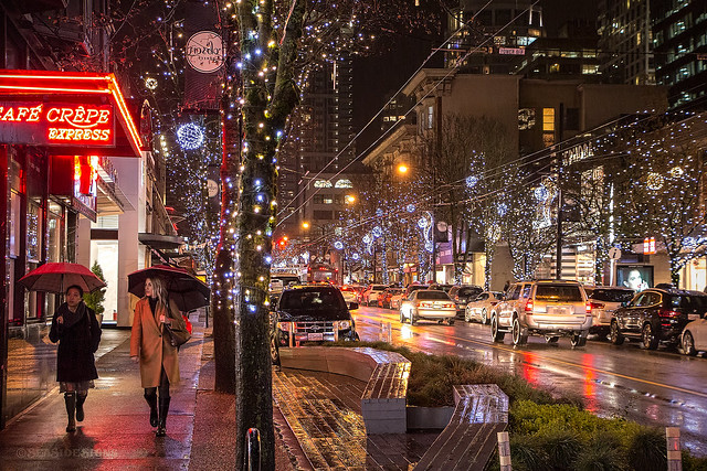 City Sidewalks 🚶‍♀️☔ Vancouver, BC
