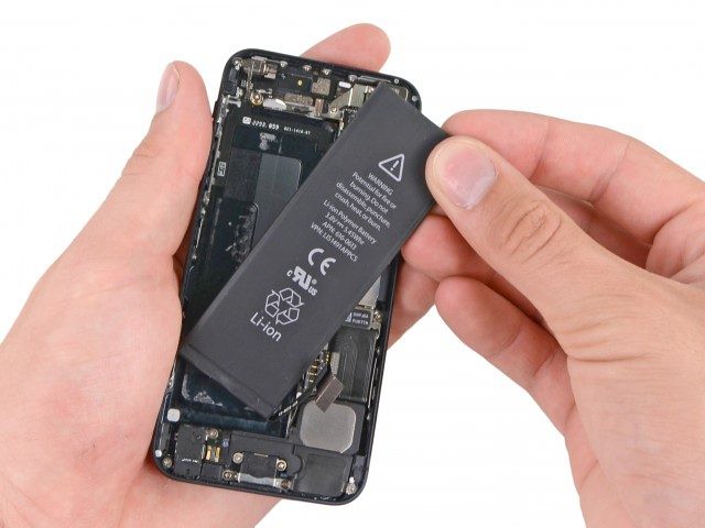 Pin iPhone còn bao nhiêu phần trăm thì nên thay? - Fptshop.com.vn