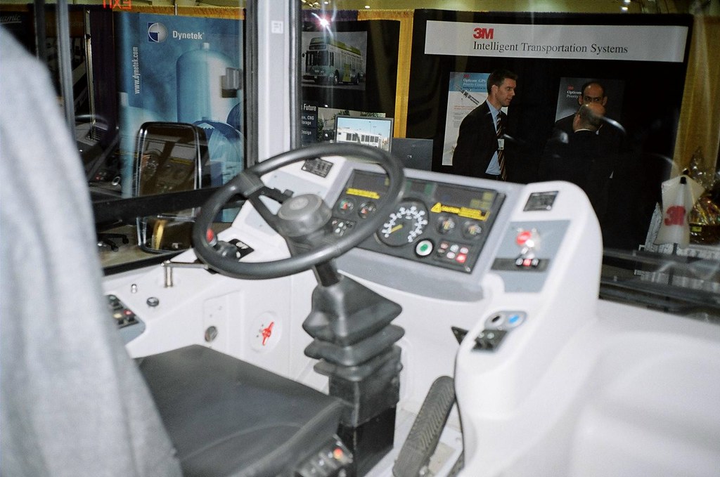 66423 - ADL Enviro 500 demo driver's cab - Trans Expo, Van… | Flickr