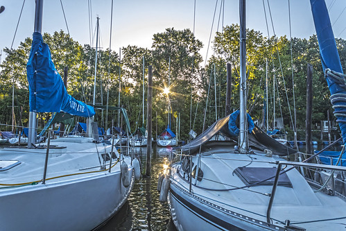 clubnauticoazopardo azopardo clubnautico atardecer atardece ocaso sunset reflejo sol sun barco barcos naves navios navio veleros velero vela sailboats sailing embarcaciones embarcadero agua water argentina provinciadebuenosaires sanisidro phwalwsg photography photo foto fotografia canonesorebelt6i canont6i canon dia day