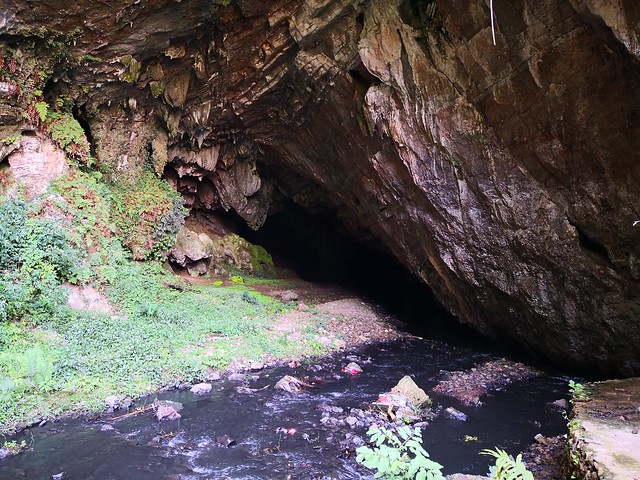 Guizhou China cave 普定落水洞