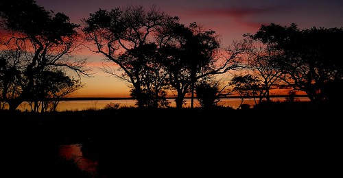 atardecer cordillera ypakarai paraguay sunset lake sanber