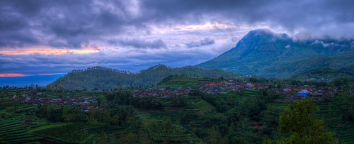 kawi malang mountain batu java indonesia