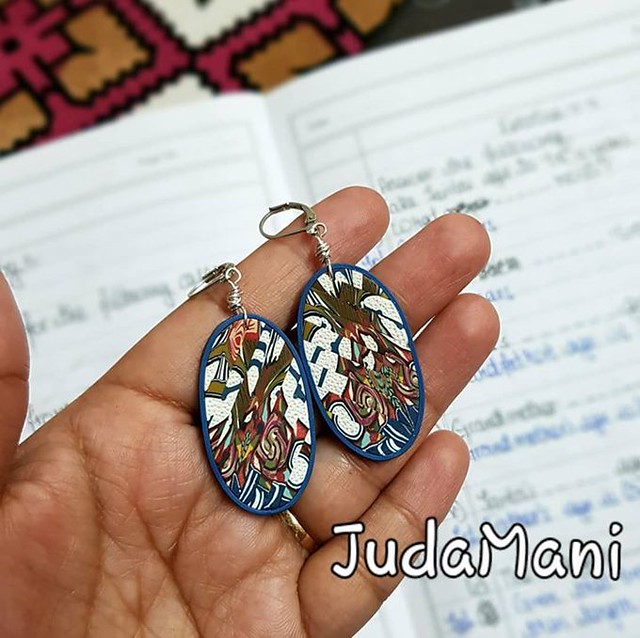 I have privilege to wear a new jewelry piece everyday, this is for tommorrow 😊😊😊. #love #new #pic #earrings #pictureoftheday #jewelry #design #handmade #oneofkindjewelry #jaishreechoudhary #judamani #newdelhi #india #privilege #fun #cute