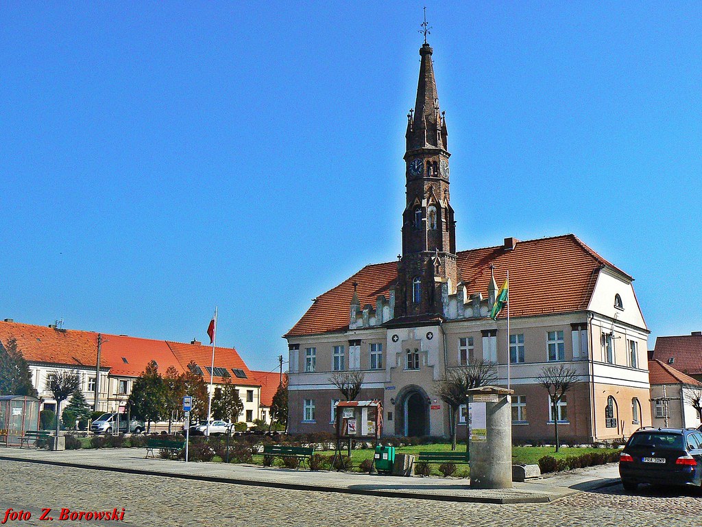 Sarnowa - old town hall