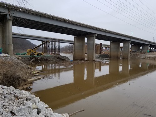 i44 interstate44 bridge highway meramecriver fentonmo sunsethillsmo muddy river reflection