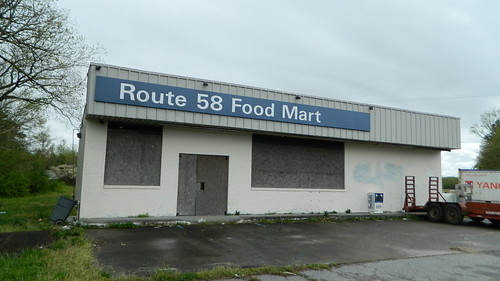 route58foodmart abandoned closed dead empty former old vacant suffolk va virginia