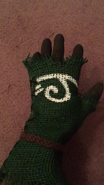 Skull Kid cosplay progress - Glove completed - with sound!