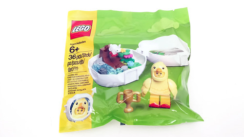 LEGO Seasonal Chicken Skater Pod (853958)