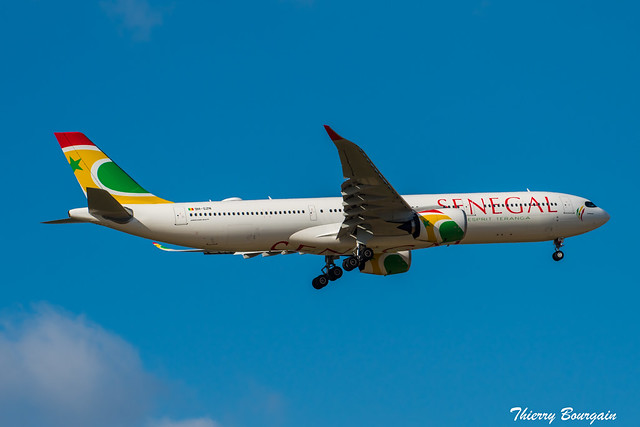 [CDG] Air-Senegal Airbus A330-900Neo _ 9H-SZN