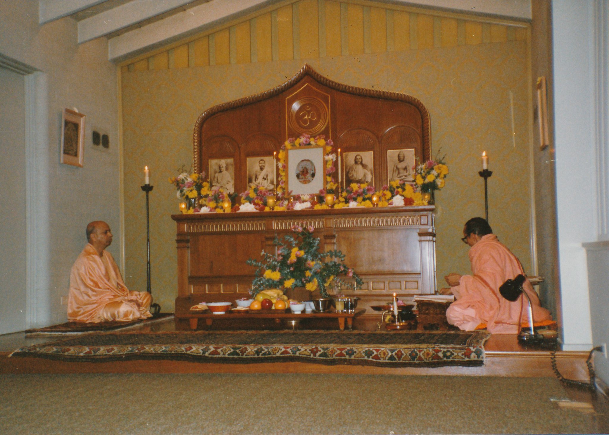 Sacramento Swami Prabuddhananda Swami Pramathananda Jagaddhatri Puja