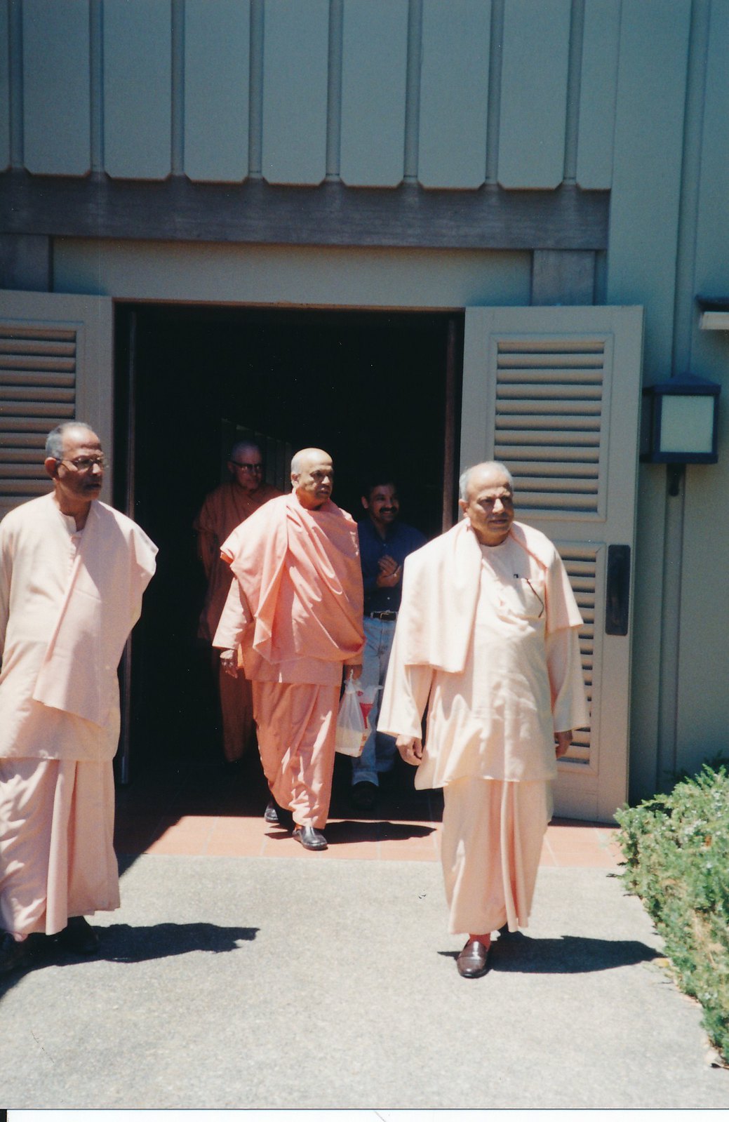 Sacramento Swami Prabuddhananda Swami Prapannananda