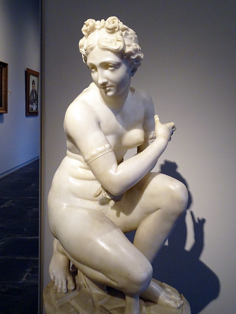 1900-1933 escultura de marmol de Carrara Venus anonimo Museo de Navarra Pamplona
