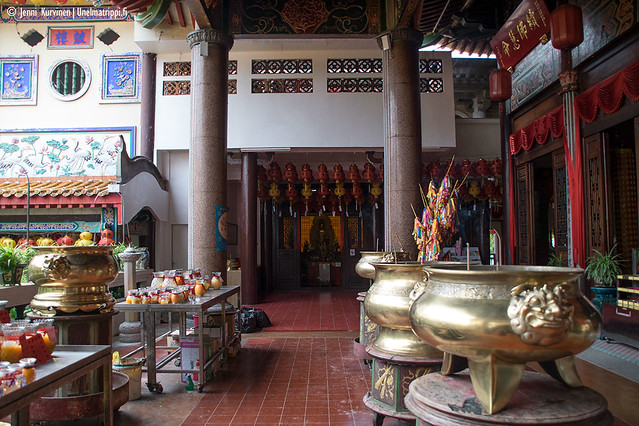 Myymälä temppelialueella