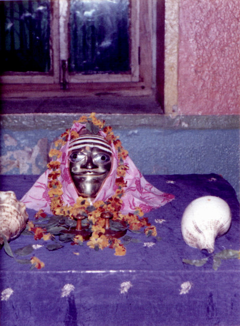 face table lingam