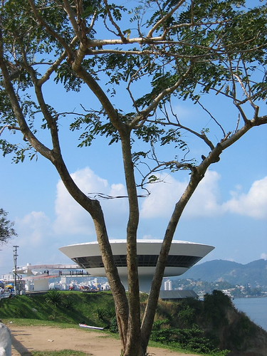 Mac niteroi | by magic_eye