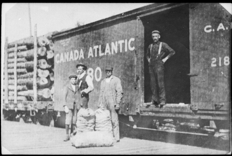 Loading boxcar