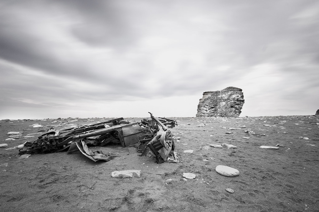 Disco Inferno | The remains of a burned out Land Rover disco… | Flickr