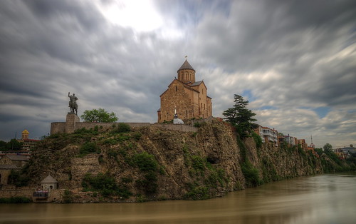 mariusz kluzniak europe asia middleeast georgia tbilisi church orthodox architecture river clouds long exposure motion blur