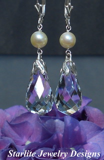 Vintage Briolette Drop Earrings ~ Bridal Pearl Earrings ~ Natural Rock Crystal Quartz Gemstone Earrings ~ Natural Saltwater Akoya Pearl Drop Earrings