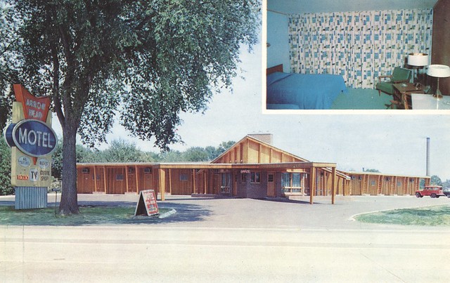 Arrowhead Motel - West Springfield, Massachusetts
