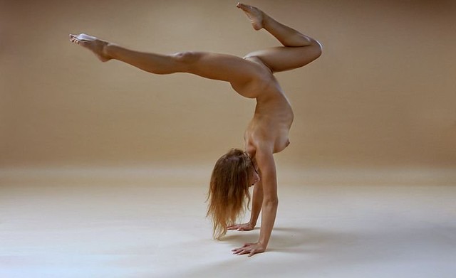 devushka gymnastics 