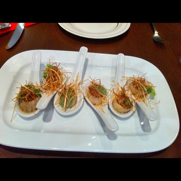 Steamed scallops with lime and ginger, Thai Siam Restaurant, Cleveland