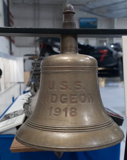 USS Widgeon (ASR-1) Bell
