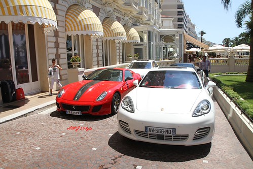 Parking Jam at the "Carlton" | by amg.599gto