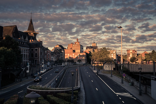 liege belgium belgique belgie sunrise morning sky ciel clouds nuages city ville canon g7x gilderic