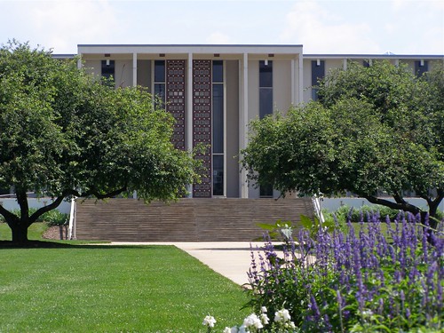 D. Hiden Ramsey Library, University of North Carolina, Asheville.