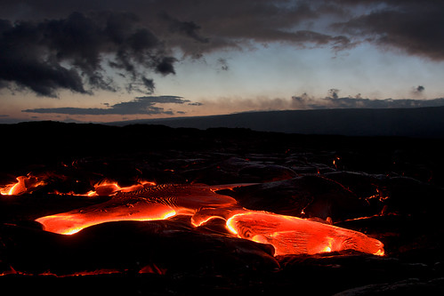 sunset hot night flow volcano hawaii lava cloudy goddess explore geology kilauea pele 17971lavasky
