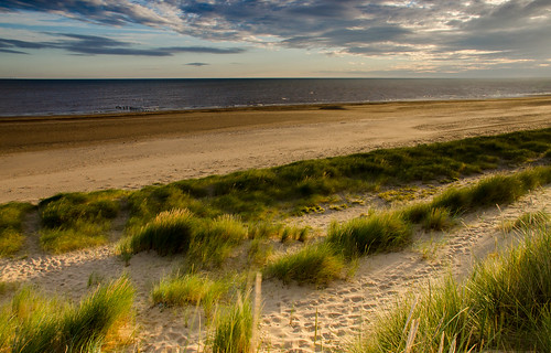 holmedunesnnr norfolkwildlifetrust holme norfolk beach sunrise earlymorninglight dunes sand northnorfolkcoast