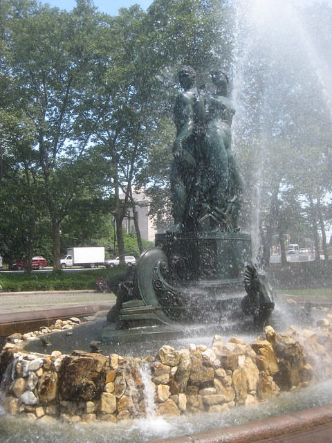 2012 Bailey Fountain Grand Army Plaza Brooklyn NYC 7263