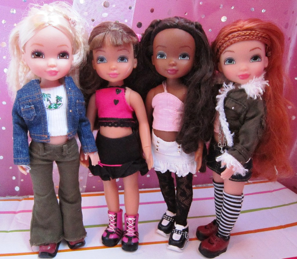 My 4 beautiful 4-Ever Best Friends dolls, by MGA 2004 - 2005. 