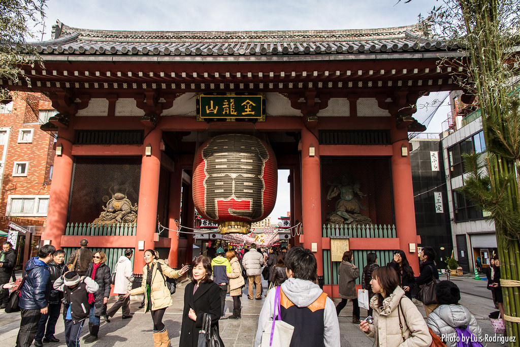 Puerta Kaminarimon en Asakusa.