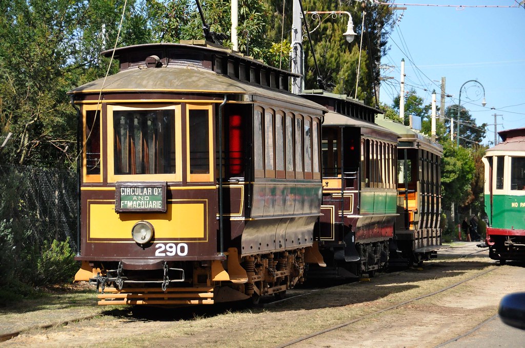Join the party! | Sydney C-class 290, and 29, J-class 675 an… | Flickr
