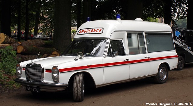 Mercedes W114 230 Visser Ambulance 1972