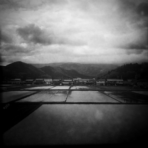 sky blackandwhite japan clouds landscape asia rice farm farming ricefarm bullettrain iphone maibara jdx iphoneography hipstamatic