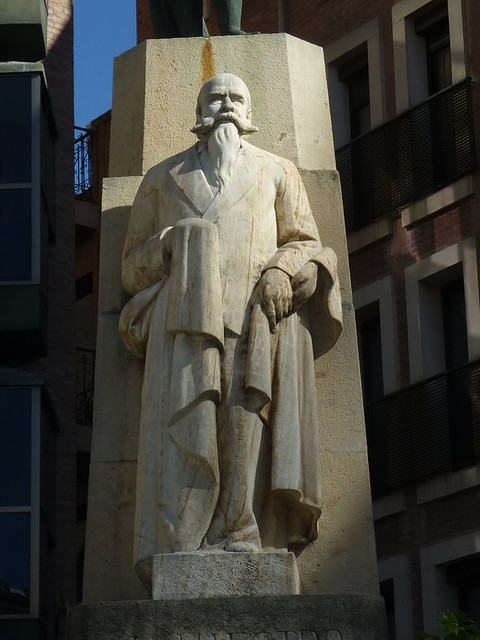 Murcia - Monumento a Manuel Fernandez Caballero