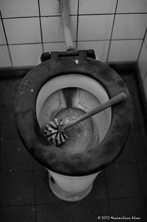Toilette | by kingstoneking