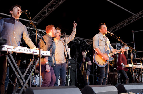 Conor Quinn and Pat Byrne join Bressie Onstage at Festival of the Fires 2012