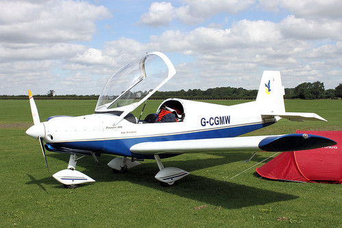 G-CGMW | G-CGMW Alpi Aviation Pioneer 200-M (LAA 334-14958) … | Flickr