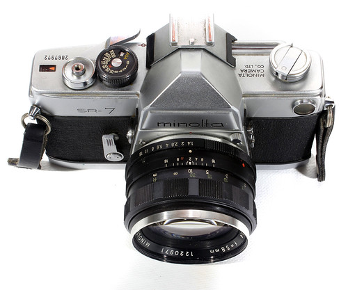 Minolta SR-7 35mm SLR w/ Rokkor 58mm f/1.4 | Flickr