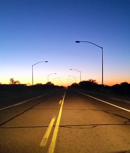 sunset tucson road streetlight