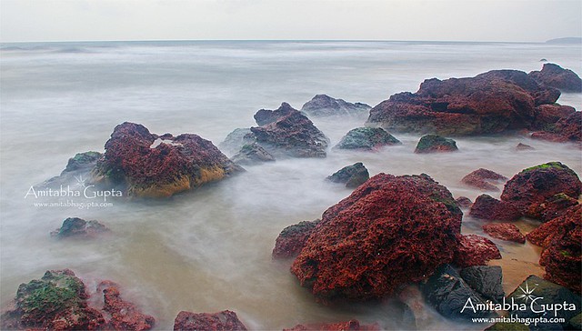 Rocks and Waves, Ganapatiphule