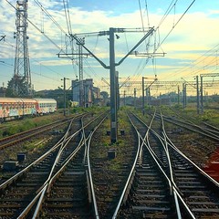 It rales two to tango #steel #steelwheels #train #railway #railroad #track #railtrack #trainstation #trains #logistics #switch #getmoving #travel #ploiesti #ig_ploiesti